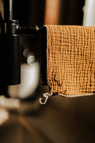 Orvin Tea Towel & Dishcloth Set image 9